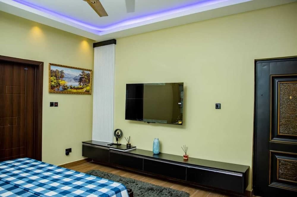 Js way Apartments and Executive Hotel, Kumasi, photo 3