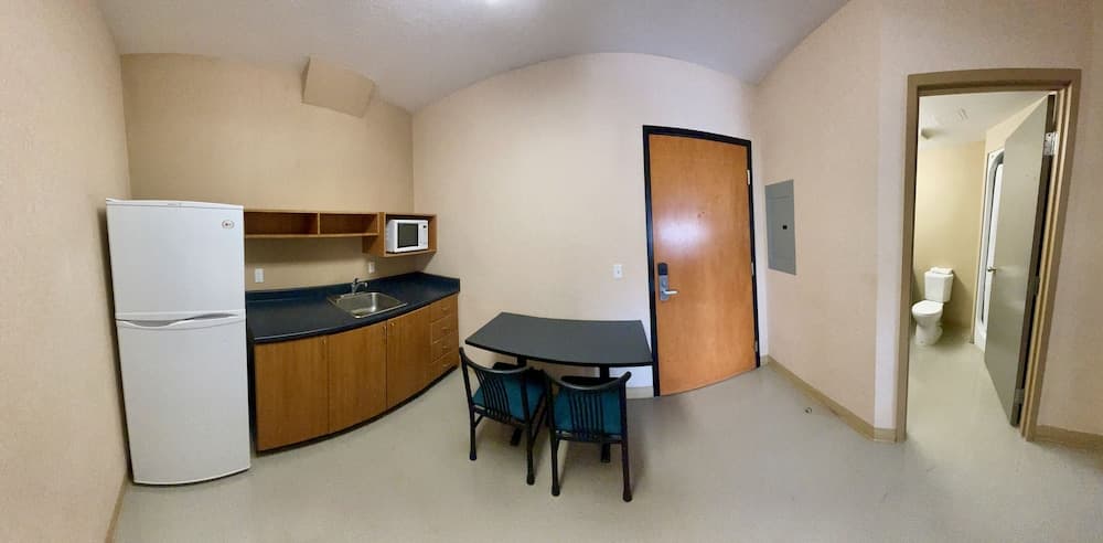 Residence & Conference Centre - Ottawa West, Ottawa, photo 4