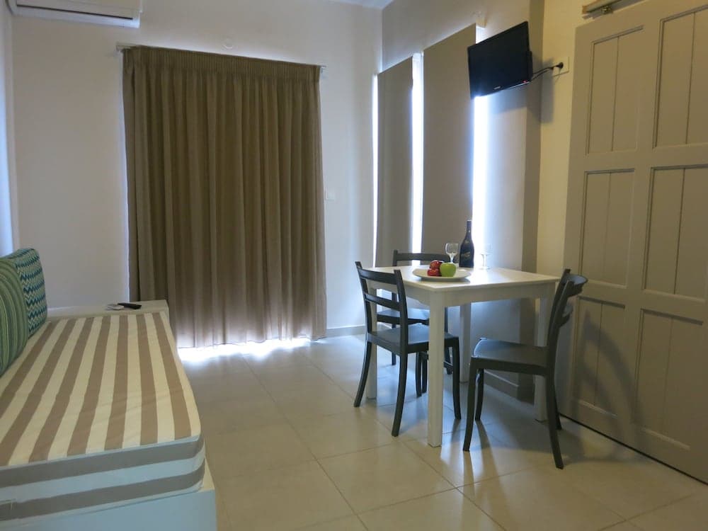 Amaryllis Hotel Apartments, Platanias, photo 6