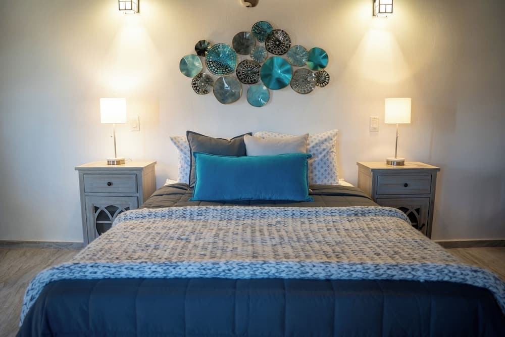 Hugo's Rental, San Juan, photo 3
