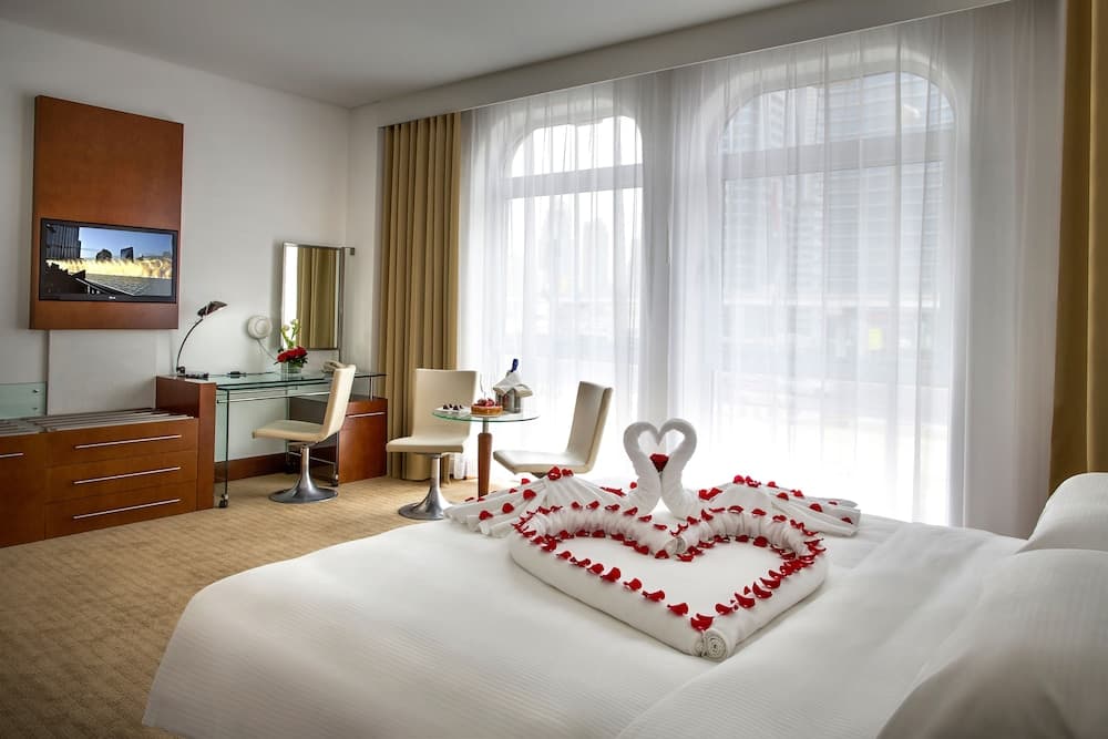 Hotel room at Villa Rotana