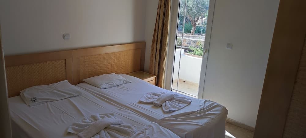 Evi Studios & Apartments Pefkos, photo 3