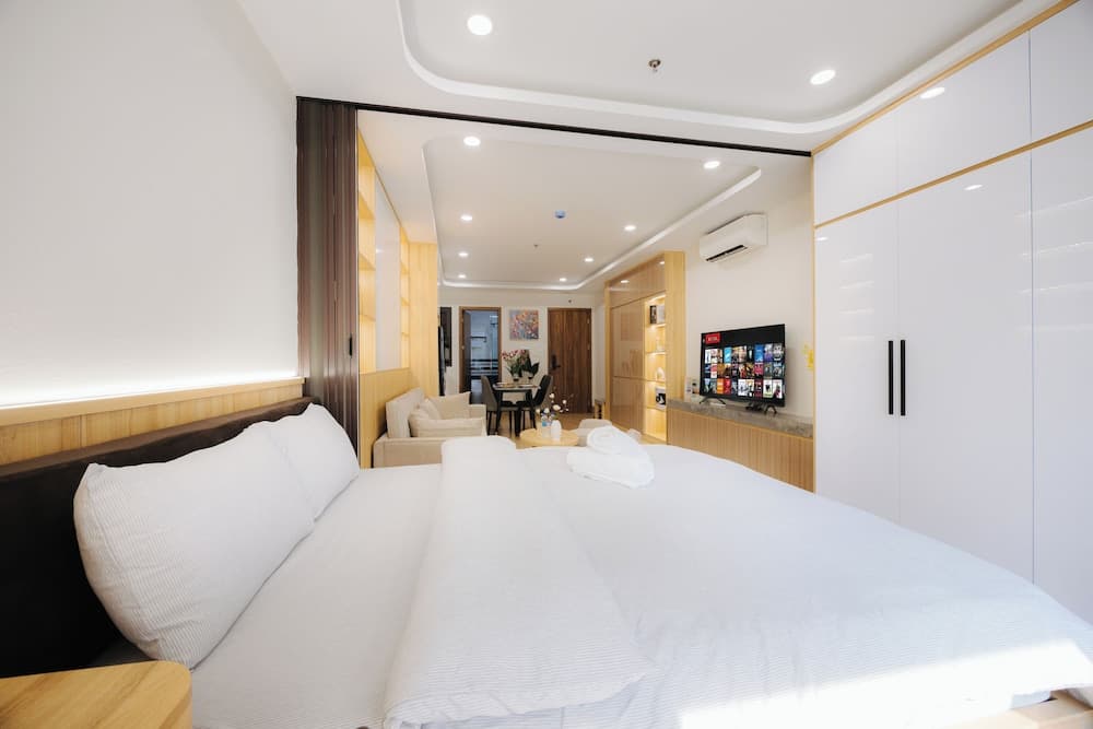 Wisteria Luxury Apartment, photo 1