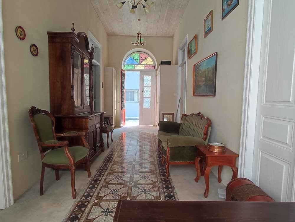 St Lazaros Studios 2, Larnaca