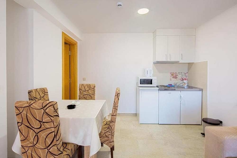 Apartments Jovan, Sveti Stefan, photo 4