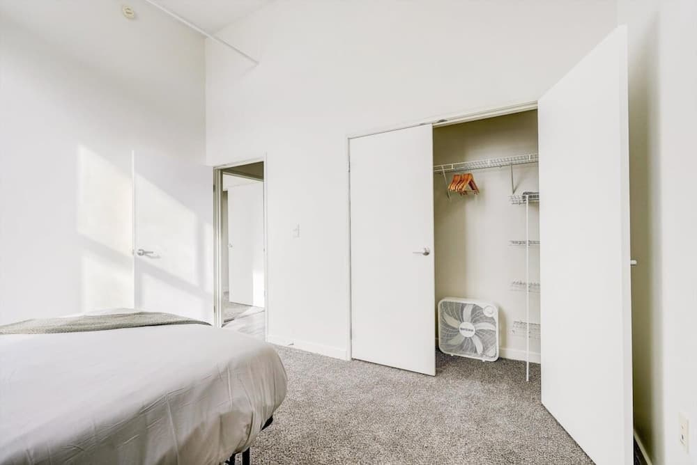 CozySuites The Block Skybridge Access, Indianapolis, photo 6