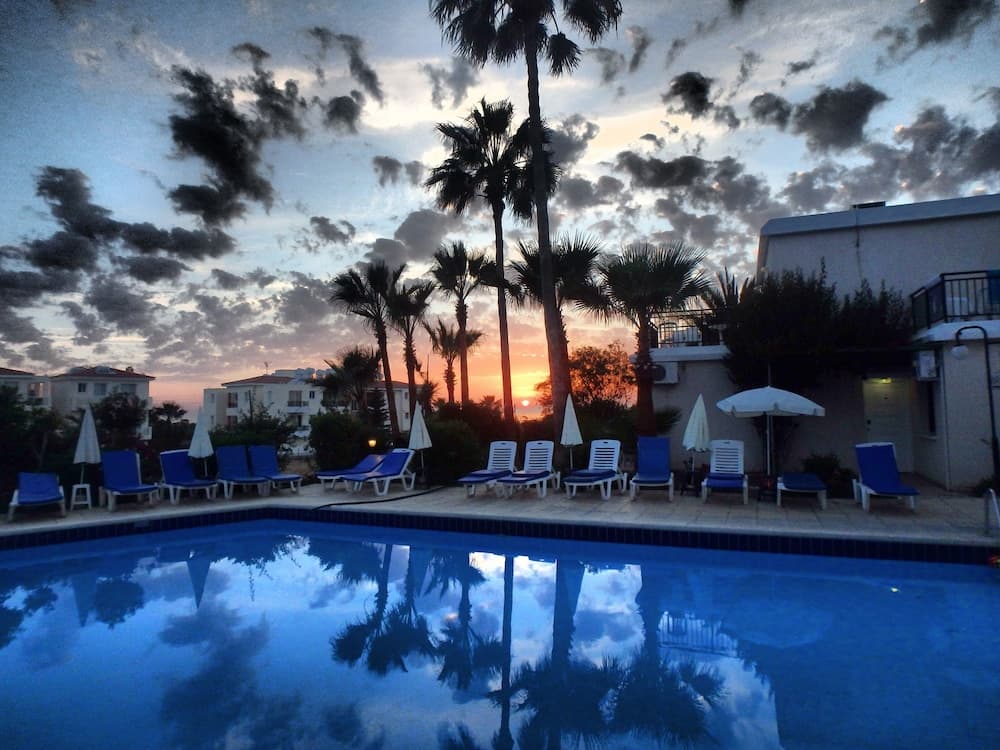 Hilltop Gardens, Paphos, photo 2