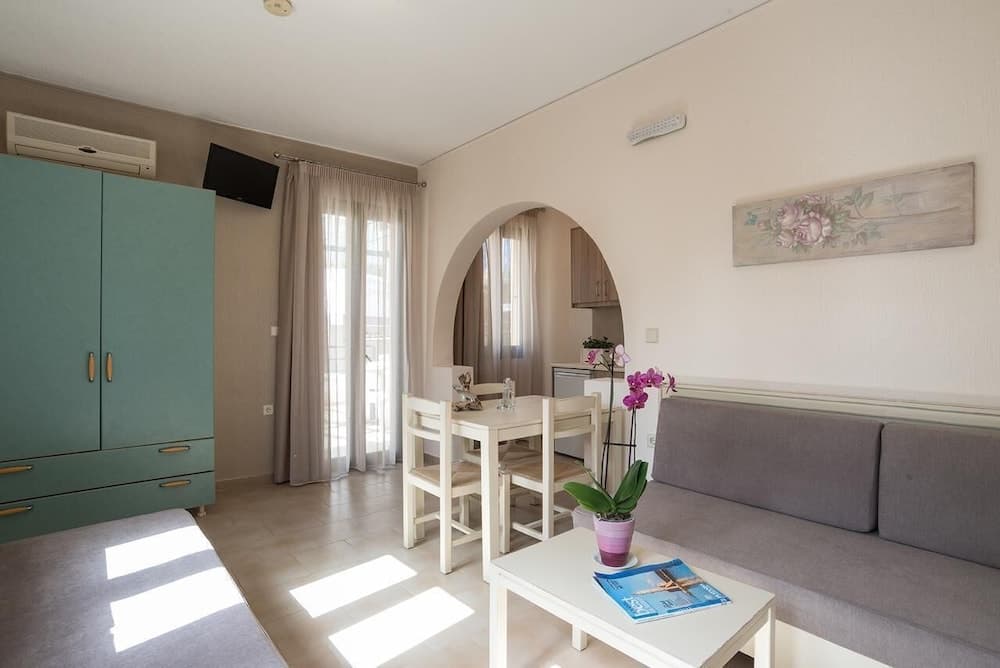 Rainbow Hotel Apartments, Chania, photo 3