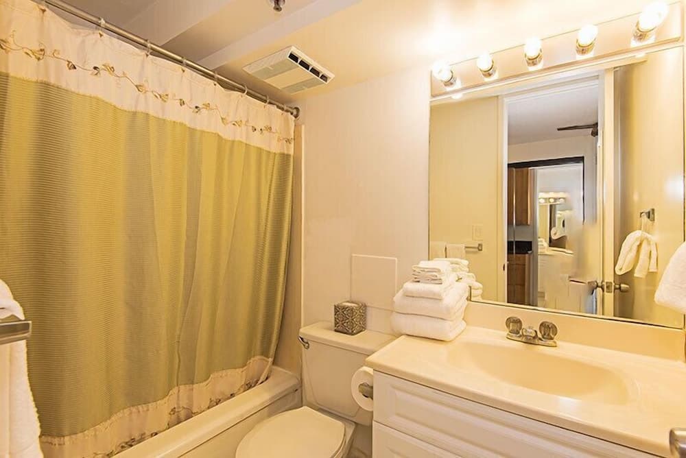 Island Colony by Hawaii Ocean Club, Honolulu, photo 6