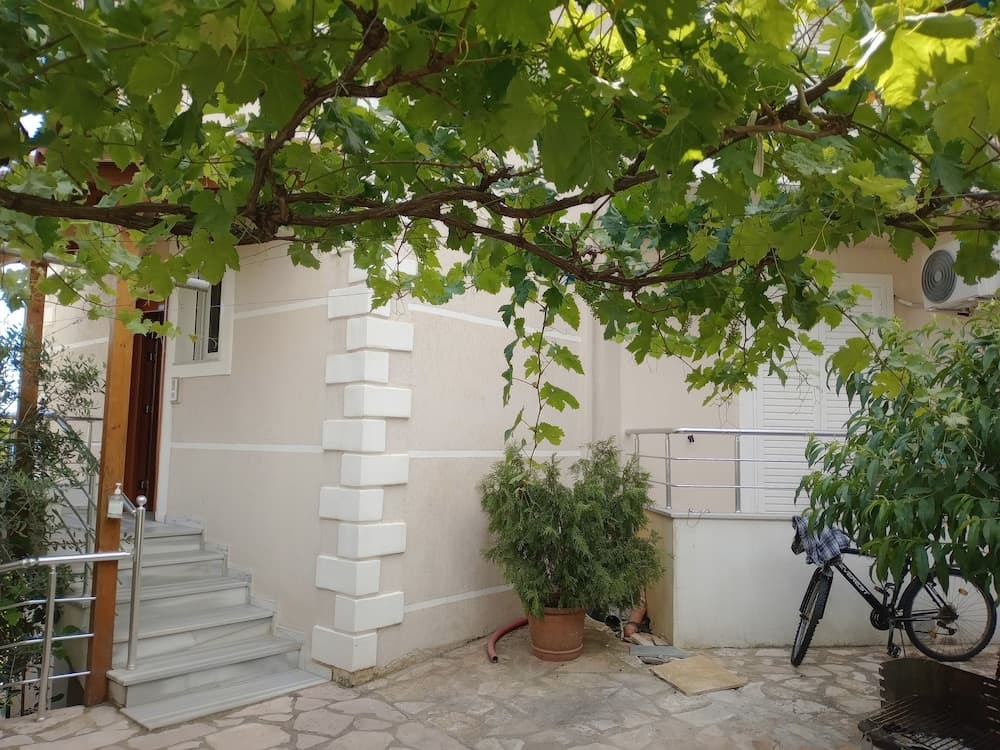 Magic Ionian Apartments & Rooms, Himarë, photo 4