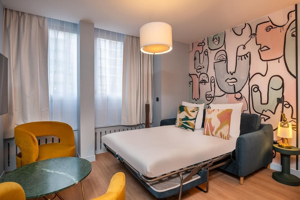 Montmartre Paris Suite, Paris, photo 3