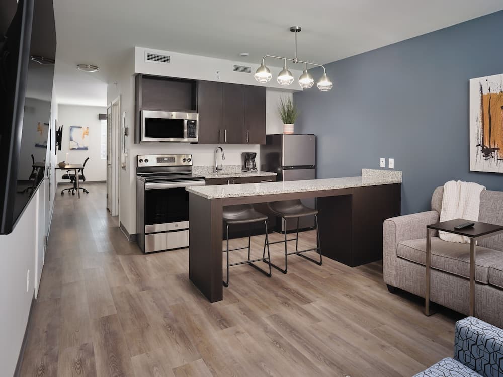 stayAPT Suites Fayetteville, Fayetteville