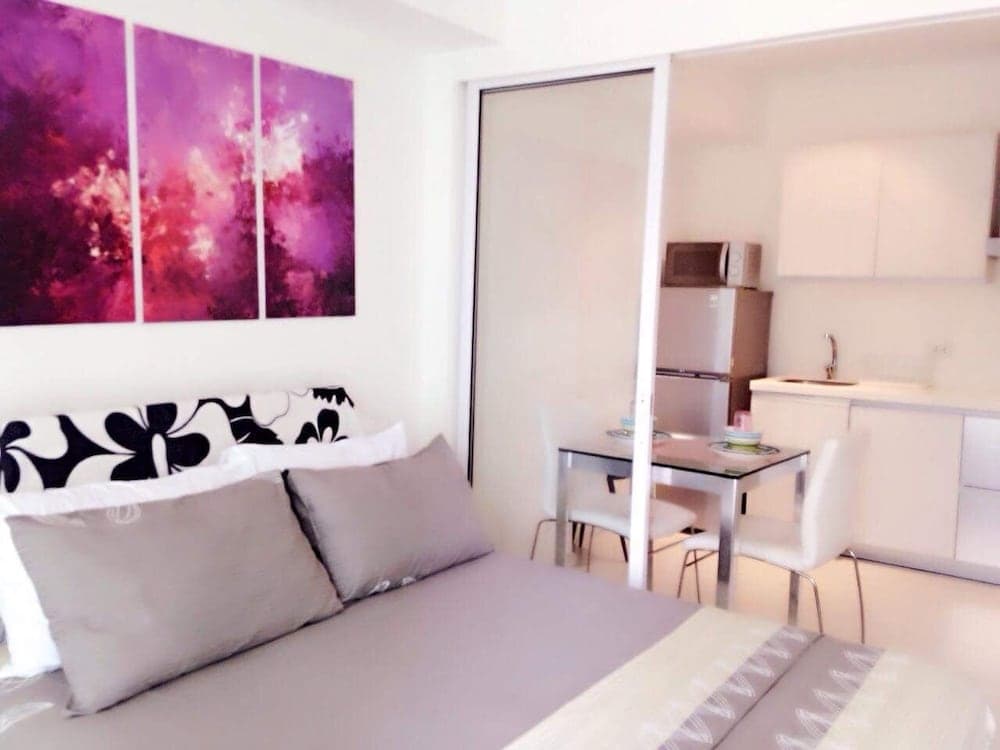 Azure Residences Condominium Daily Rental, Parañaque, photo 3