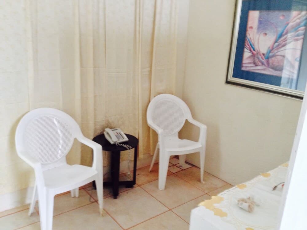 Pondbottom Apartment Hotel, Westmoreland, photo 6