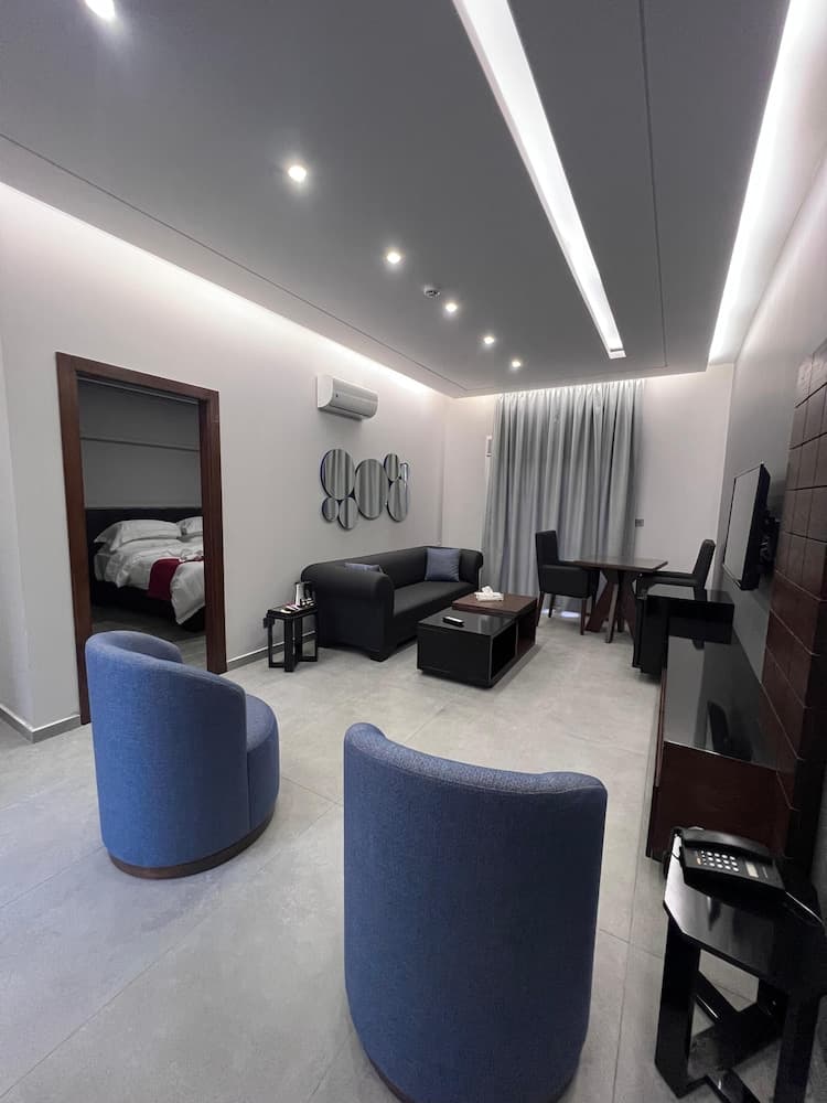 Matar Residence - Spacious Hotel Suites in Beirut, Sabtiyeh, photo 2