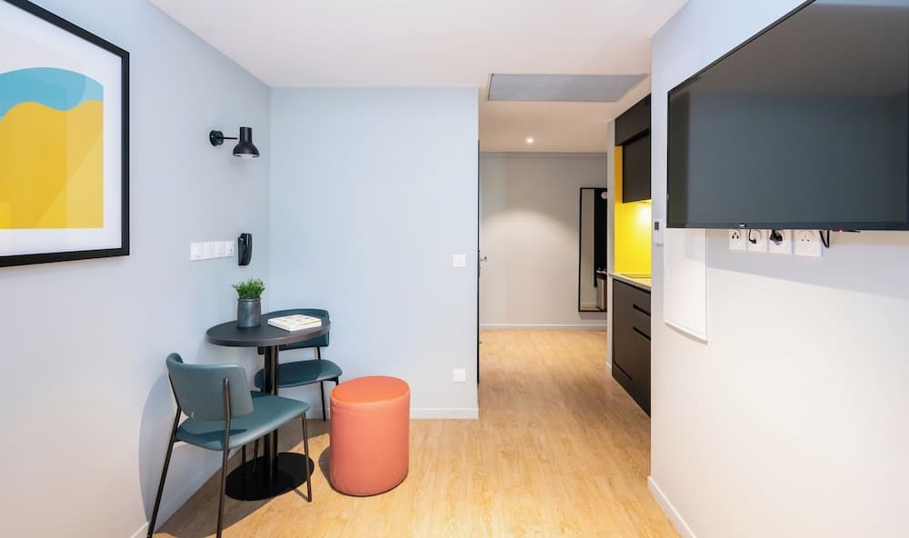 Staycity Aparthotels, Bordeaux City Centre, Bordeaux, photo 3