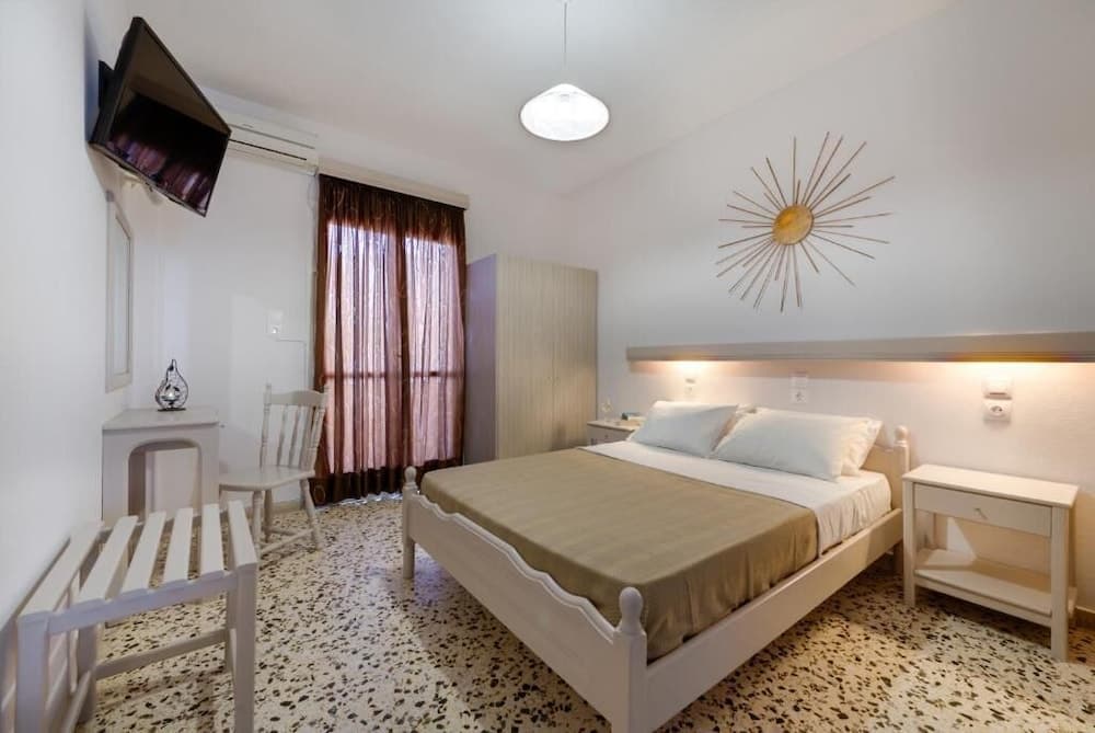 Kamarela Studios, Thira Municipal Unit, photo 2