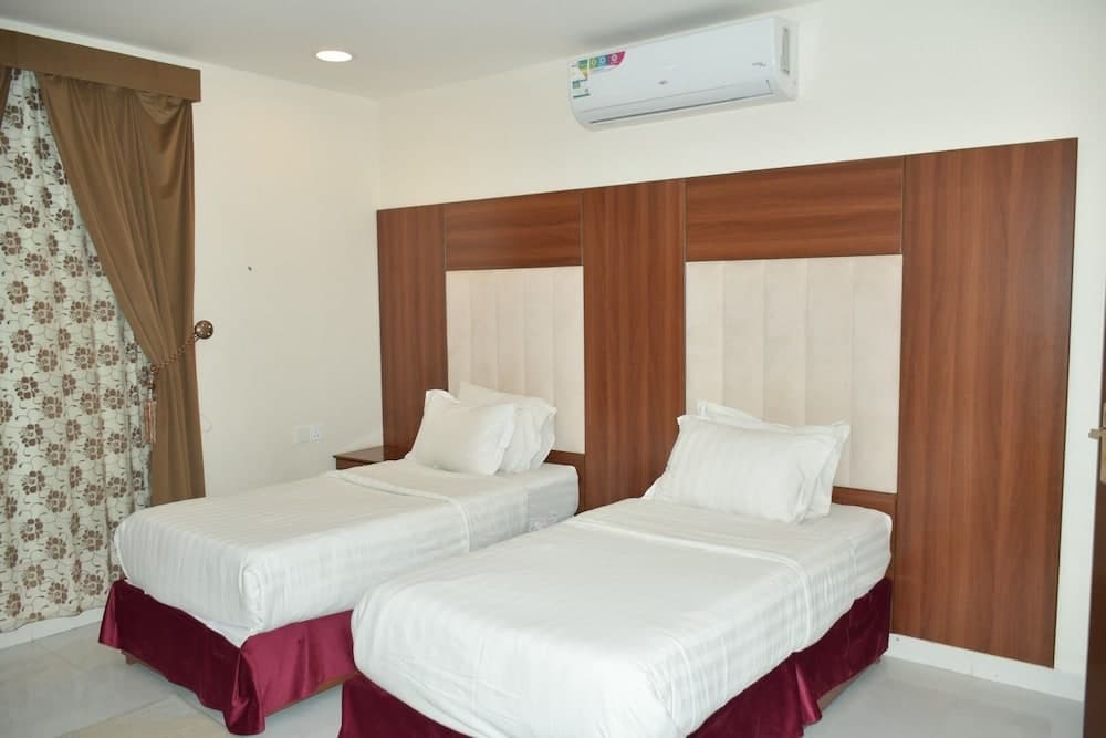 Al Taj Towers Hotel Apartments, Nejran, photo 2