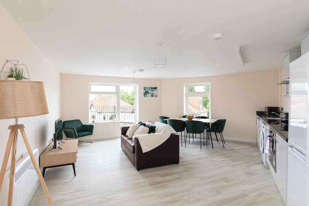 home.ly North London Apartments Wembley, Wembley, photo 6