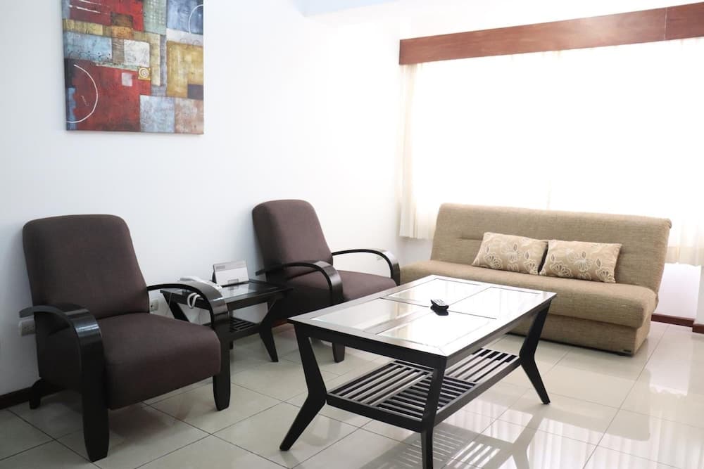 Suites Jardin Imperial, Guatemala City, photo 6