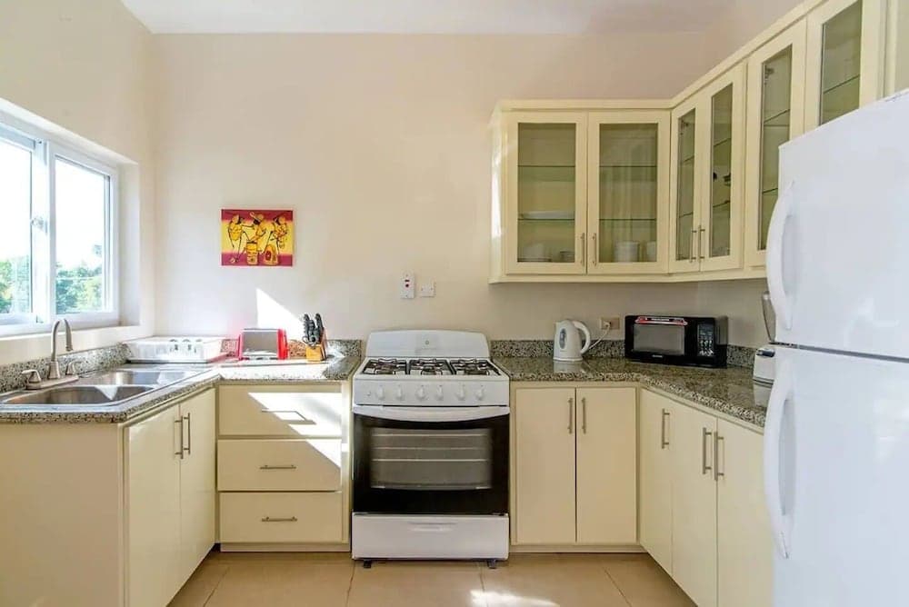 Nianna Coral Bay Luxurious Townhouse- 3, Montego Bay, photo 6