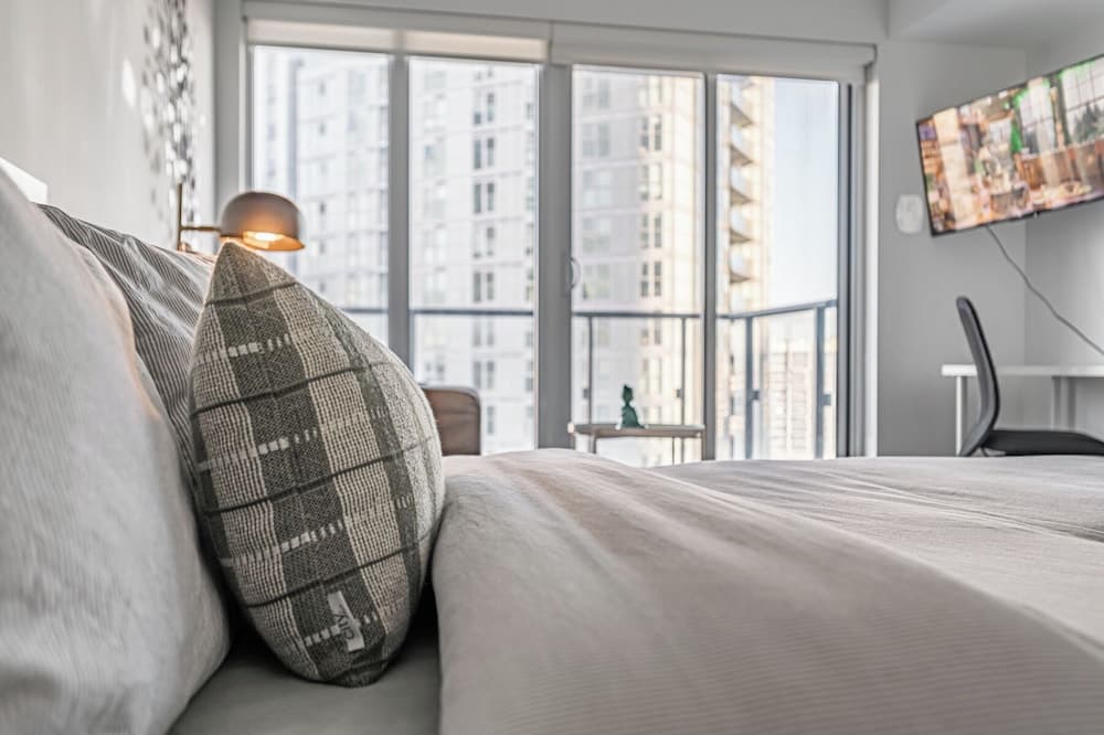 RS Suites - Eaton Centre, Toronto, photo 5