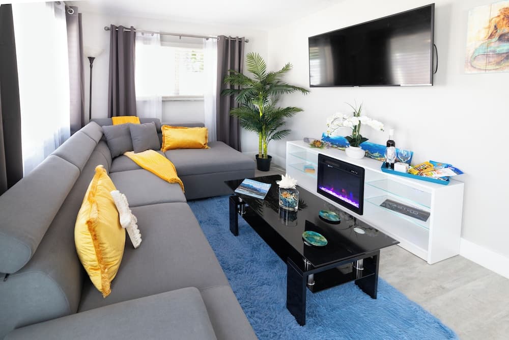seastar suites by the sea, Lauderdale-by-the-Sea