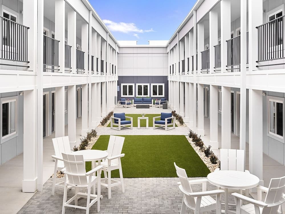 stayAPT Suites Atlanta-Newnan, Newnan