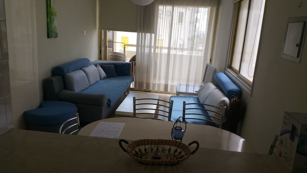 Nondas Hill Hotel Apartments, Larnaca, photo 5