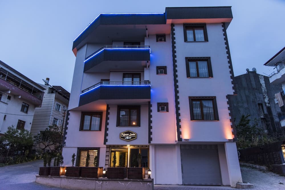 Building at Nazar Suite Apart