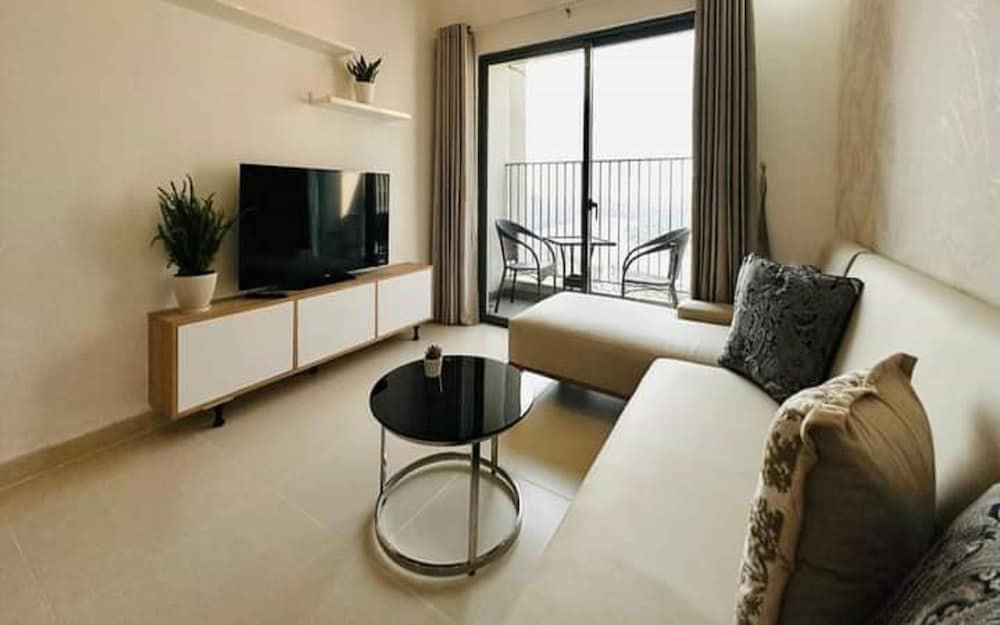 Sky Center Tan Son Nhat Airport Luxury, photo 3