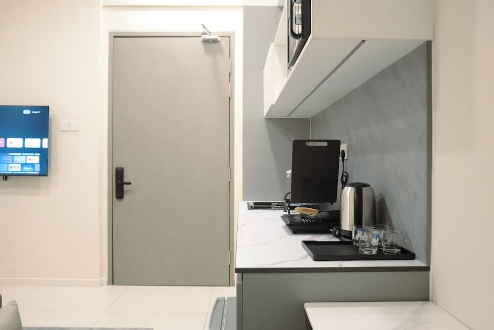 Homesuite' Home at Bay Suites, Kota Kinabalu, photo 4