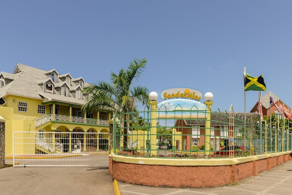 SandCastles Deluxe Beach Resort, Ocho Rios