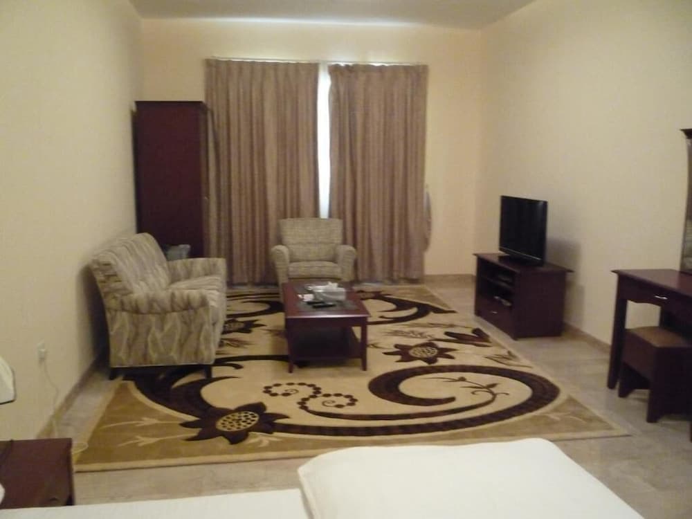 Hamasa Plaza Hotel and Apartments, Al Buraymi, photo 6
