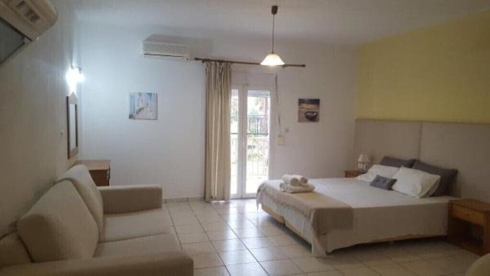 Sotiris Studios, Kefalonia, photo 6