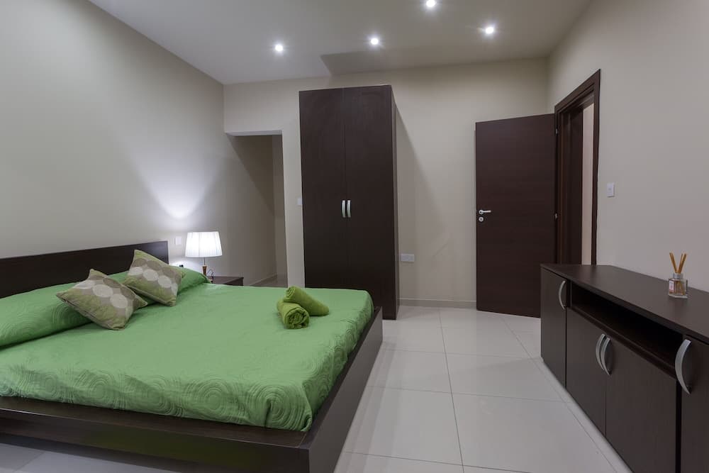 InStyle Aparthotel, St. Julian's, photo 3
