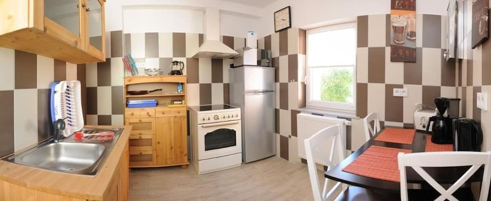 Kitchen at Pension Ausgeschlafen