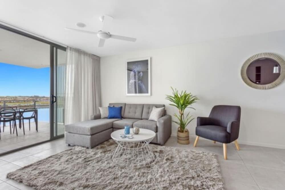 Property Vine - North Shore Kawana and Waterline, Birtinya, photo 3