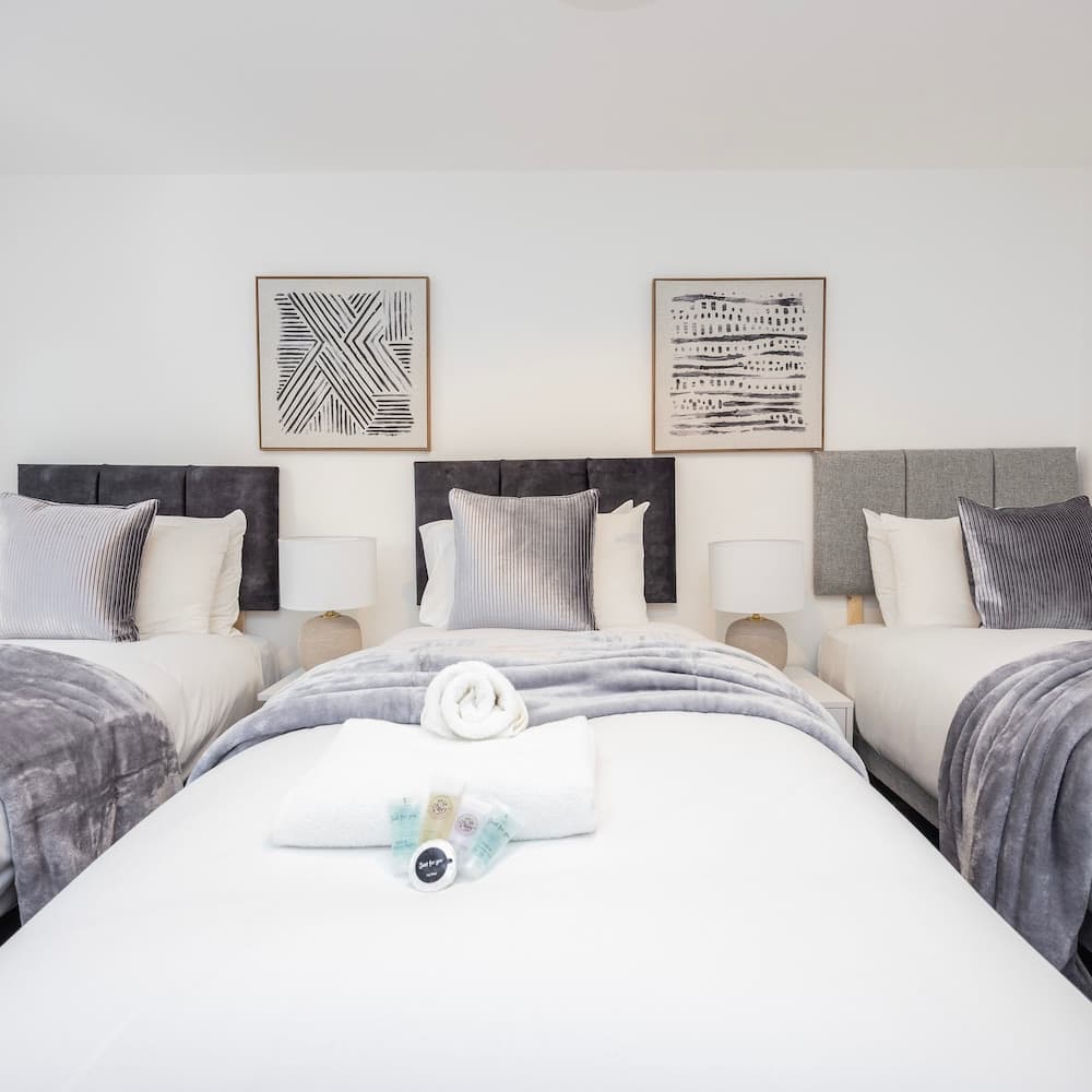 Stylish Block Of Apartments By AV Stays Croydon, Croydon, photo 2