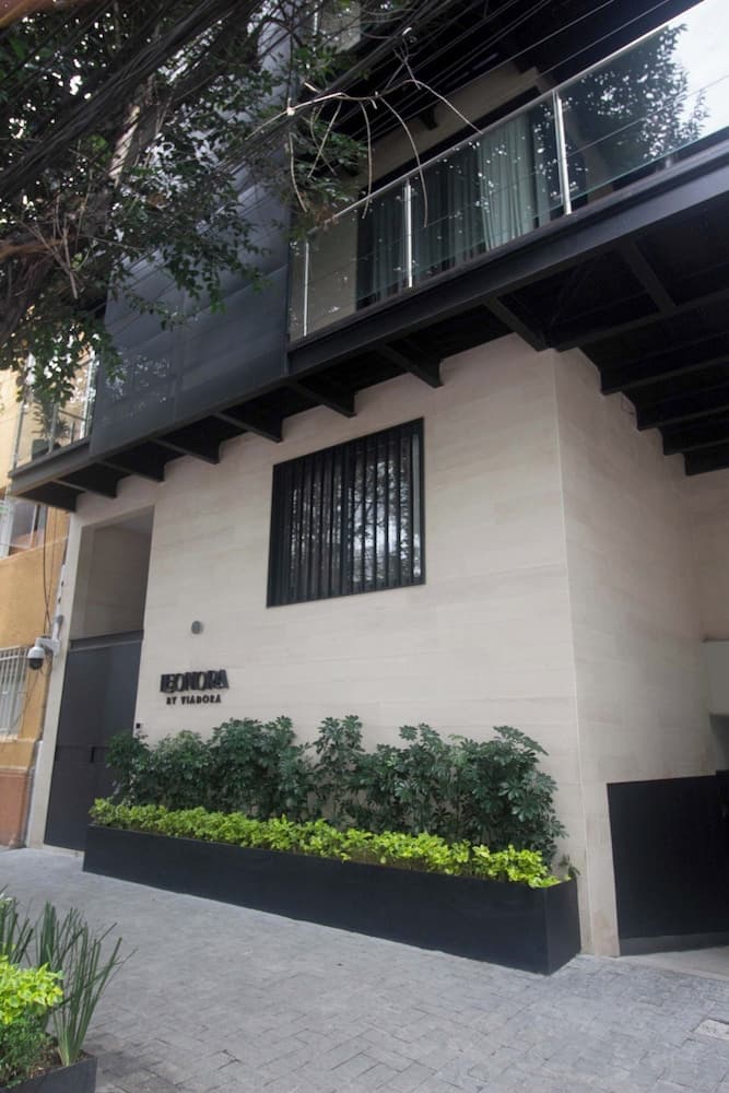Leonora Boutique Stays by Viadora, Mexico City