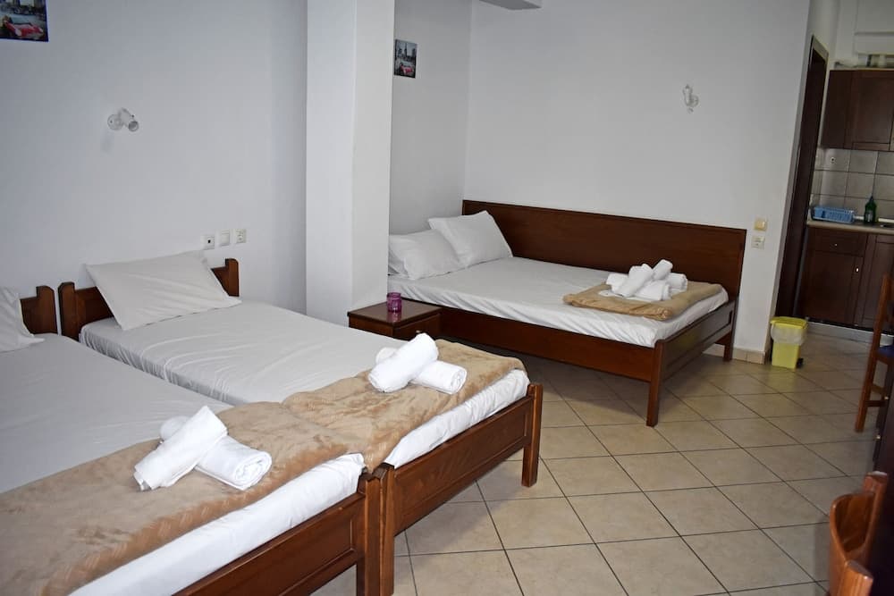 Galanis Hotel, Dio-Olympos, photo 6