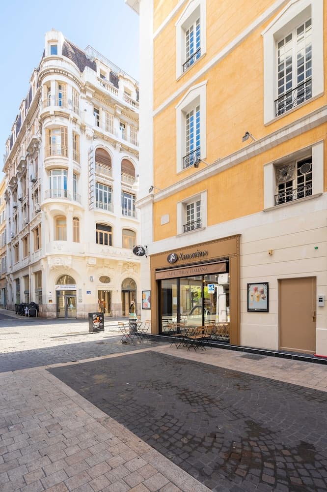 Les Petits Pavillons, Marseille