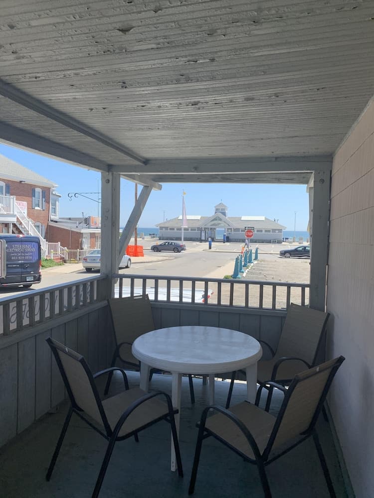 Nautical Beach Resort, Hampton, photo 4