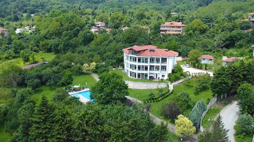 Beyaz Köşk Geyve, Geyve