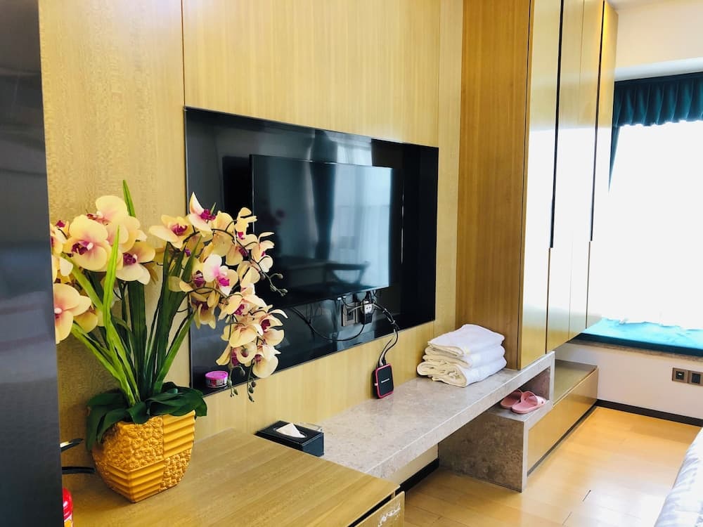 Hotel room at Xiwuju International