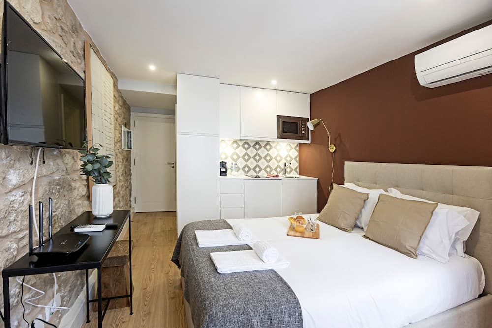 Cimo de Vila 62 by LovelyStay, Porto, photo 5