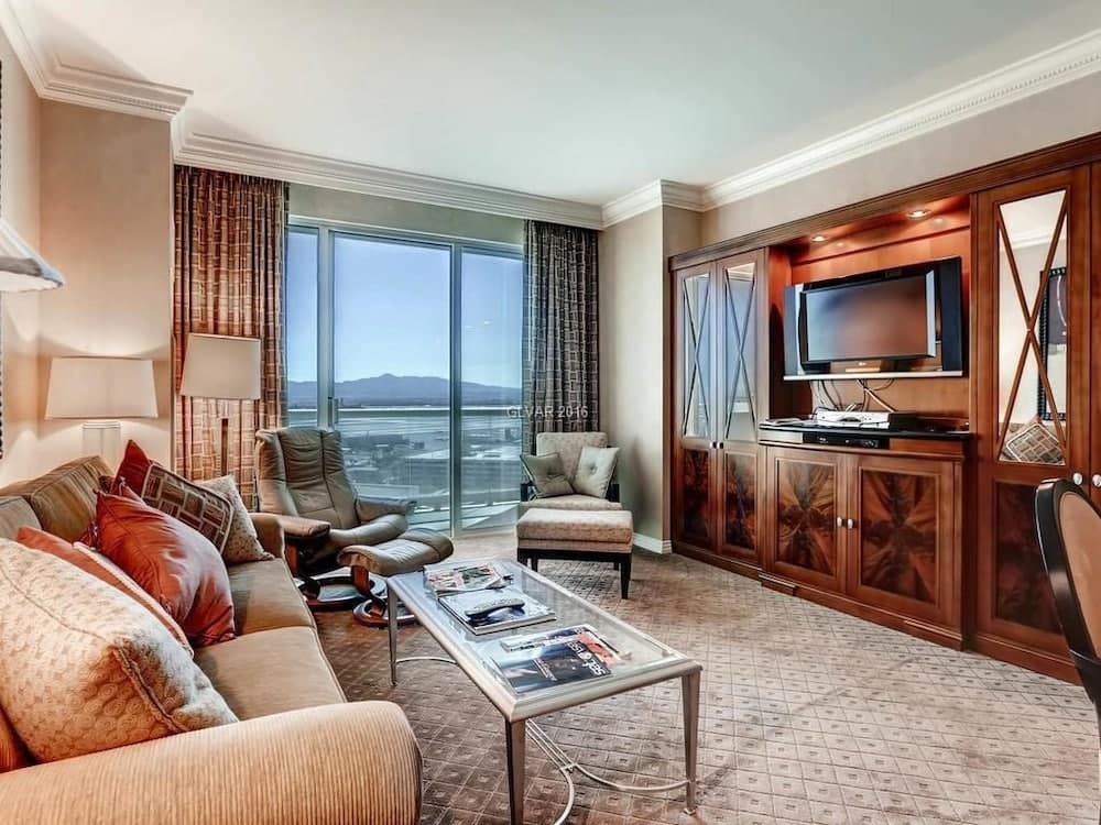 Fallon Luxury Rentals at The Signature, Las Vegas, photo 4
