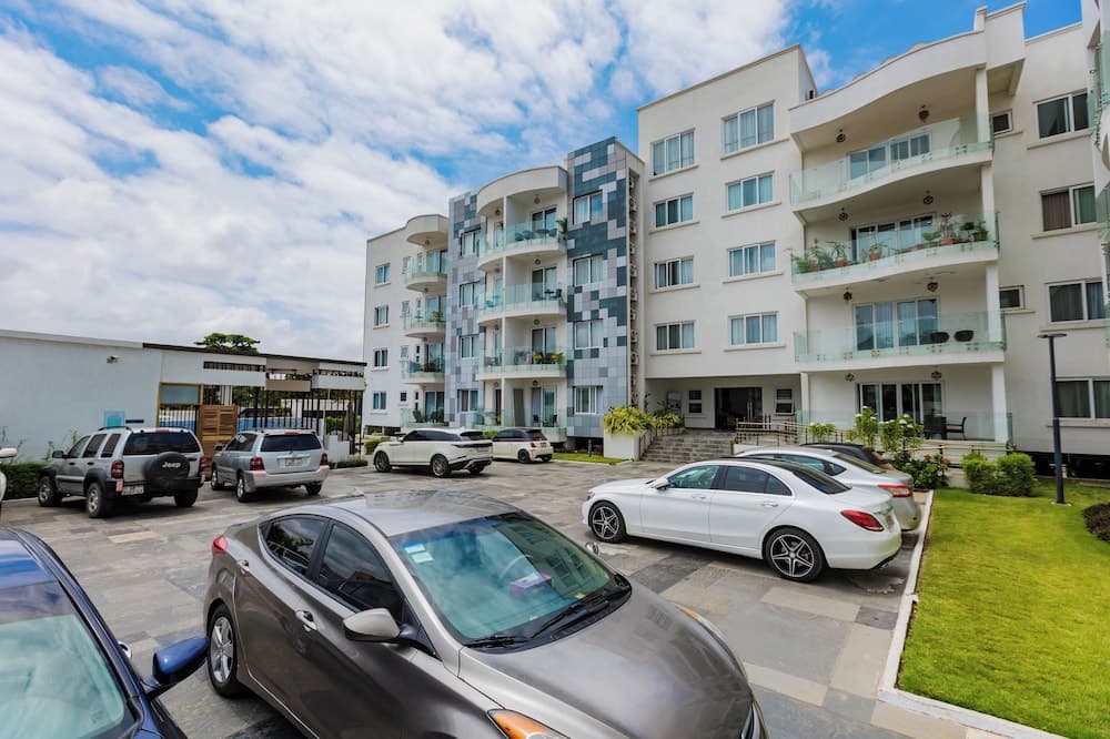 Accra Fine Suites-Henrietta's Residences, Accra