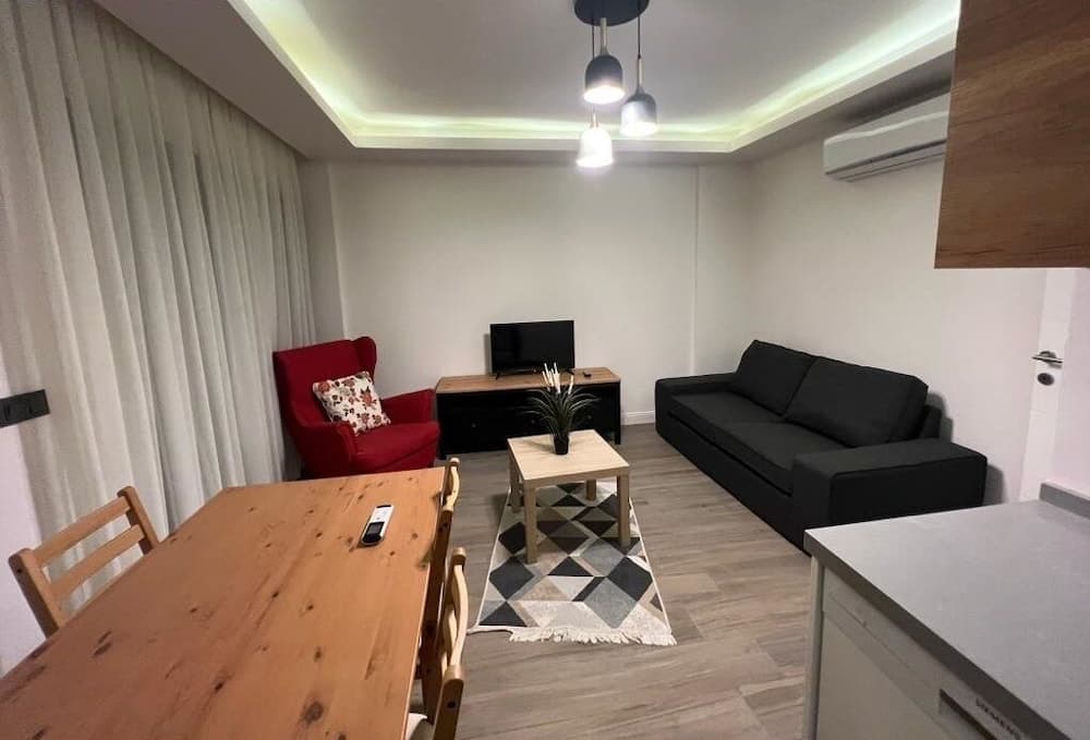 Enoya Suits Ilıca, Izmir