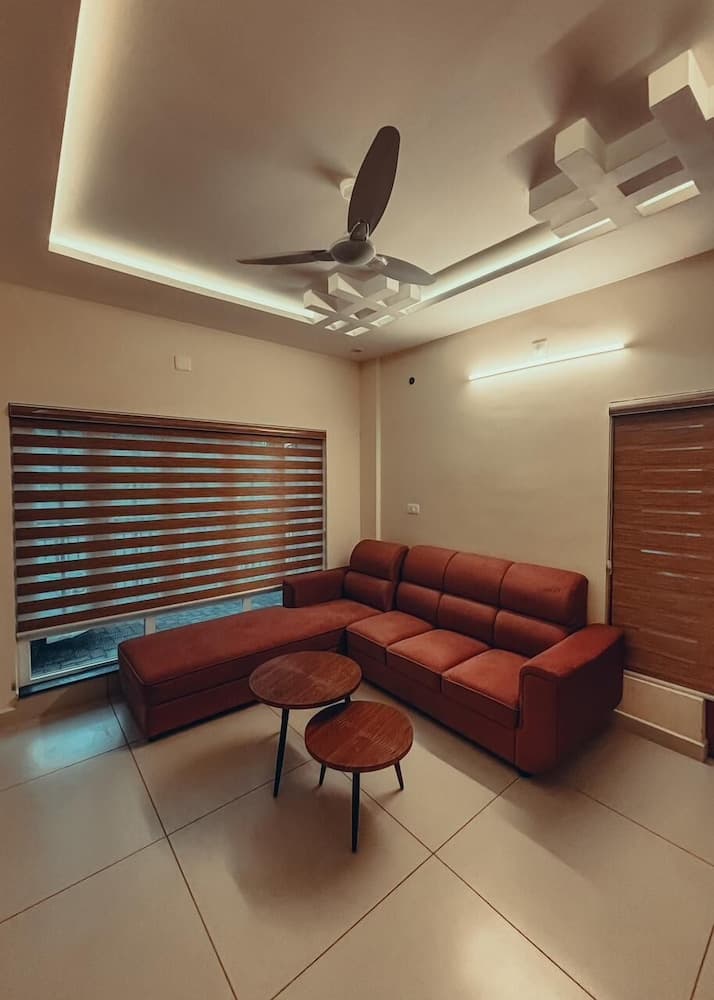 Azay Luxurious Apartment, Kalpetta, photo 5